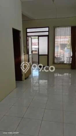 Lokasi terbaik! Rumah siap huni disewakan di Candisari LB 155m2 Lokasi terbaik! Rumah siap huni disewakan di Candisari LB 155m2
