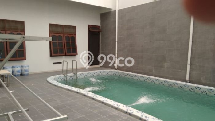 For Sale Rumah Mewah Exclusive di Tembalang, Semarang For Sale Rumah Mewah Exclusive di Tembalang, Semarang