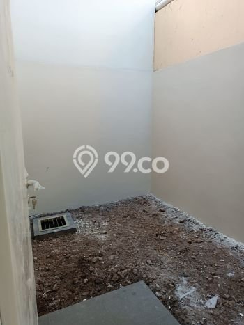 HUNIAN BERKELAS! Rumah Exclusive Simongan, Semarang, Luas Tanah 72m² Luas Bangunan 69m² HUNIAN BERKELAS! Rumah Exclusive Simongan, Semarang, Luas Tanah 72m² Luas Bangunan 69m²
