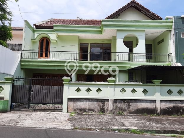 Rumah Elit Modern Tanpa Renovasi di Wonodri Semarang Rumah Elit Modern Tanpa Renovasi di Wonodri Semarang