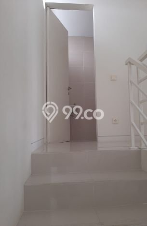 Disewakan! Rumah 3 Kamar Tidur &
2 Kamar Mandi di CitraGrand, Semarang Disewakan! Rumah 3 Kamar Tidur &
2 Kamar Mandi di CitraGrand, Semarang