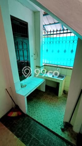 Lokasi terbaik! Rumah siap pakai dikontrakkan di Semarang Selatan LB 100m2 Lokasi terbaik! Rumah siap pakai dikontrakkan di Semarang Selatan LB 100m2