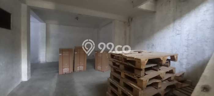 Gudang Bagus LT 307m2 LB 350m2 Dijual di Semarang Timur Semarang Gudang Bagus LT 307m2 LB 350m2 Dijual di Semarang Timur Semarang