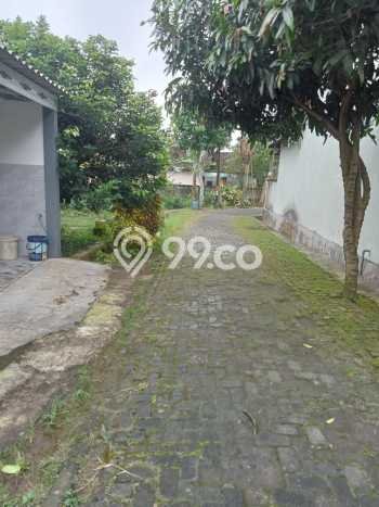 Rumah di Mijen, LT 270m², LB 150m² Rumah di Mijen, LT 270m², LB 150m²
