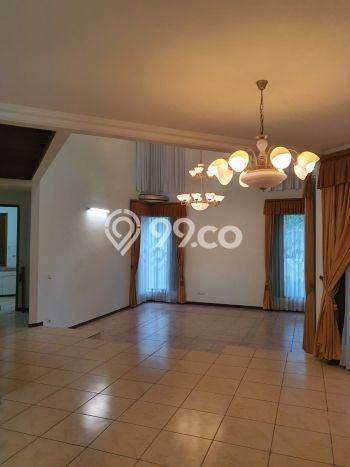 Hunian Mewah Dijual LT 575m2 di Banyumanik, Semarang Hunian Mewah Dijual LT 575m2 di Banyumanik, Semarang
