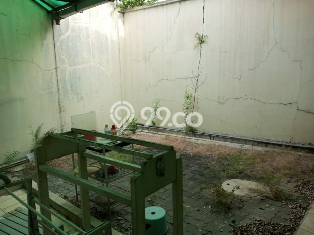 Dijual Hunian Mewah dengan Fasilitas Sekitar Komplit di Semarang Tengah, Semarang Dijual Hunian Mewah dengan Fasilitas Sekitar Komplit di Semarang Tengah, Semarang