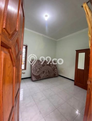 Rumah kawasan Tembalang, 2 KM, Lingkungan Elite, Luas 200m2m² LB 200m2m² Rumah kawasan Tembalang, 2 KM, Lingkungan Elite, Luas 200m2m² LB 200m2m²