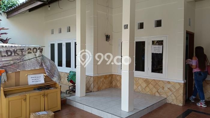 Sewa cepat rumah minimalis strategis 3 Kamar di Banyumanik, Semarang Sewa cepat rumah minimalis strategis 3 Kamar di Banyumanik, Semarang
