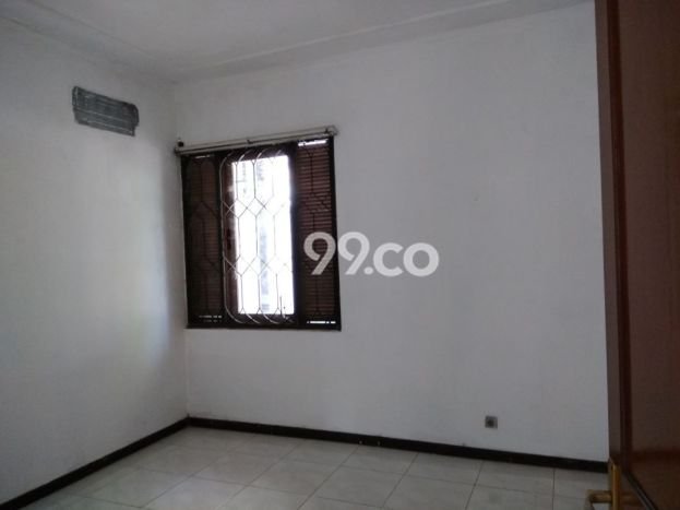 Rumah Disewakan Semarang LT 450m2 LB 290m2 Area Puri Anjasmoro Rumah Disewakan Semarang LT 450m2 LB 290m2 Area Puri Anjasmoro