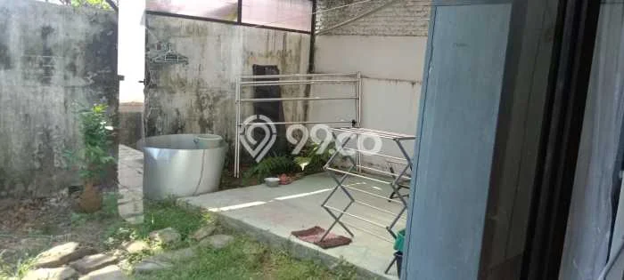 Lokasi terbaik! Rumah siap pakai dikontrakkan di Tembalang LB 105m2 Lokasi terbaik! Rumah siap pakai dikontrakkan di Tembalang LB 105m2