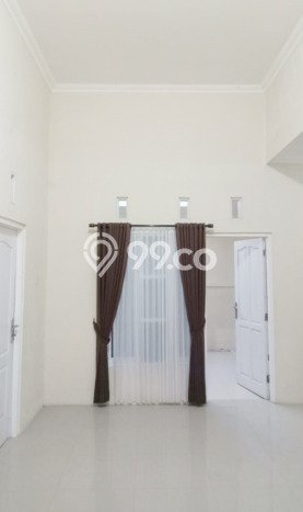Disewakan Cepat Rumah Kondisi Baik di Kawasan Tembalang, Semarang Disewakan Cepat Rumah Kondisi Baik di Kawasan Tembalang, Semarang