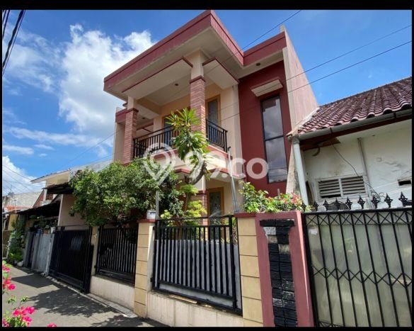 Dijual Rumah Premium dengan Fasilitas Sekitar Komplit di Tebet, Jakarta Selatan Dijual Rumah Premium dengan Fasilitas Sekitar Komplit di Tebet, Jakarta Selatan