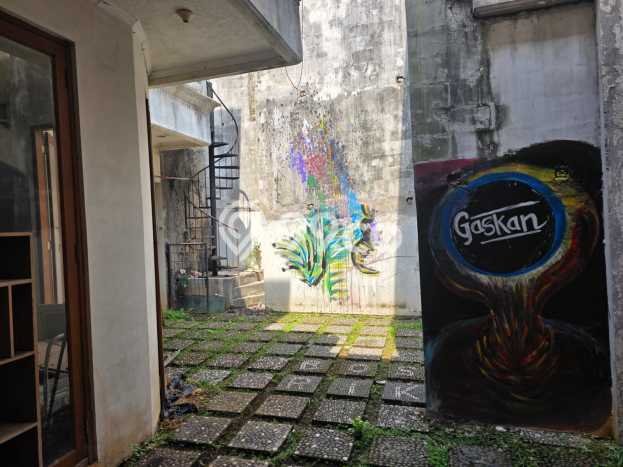 Dijual Hunian Rumah Nyaman 4 Kamar di Bintaro, Jakarta Selatan Dijual Hunian Rumah Nyaman 4 Kamar di Bintaro, Jakarta Selatan