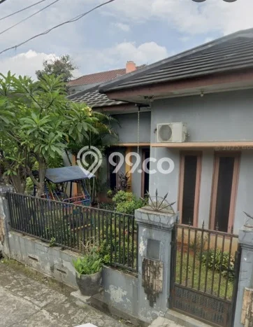 For Sale Hunian Rumah Terawat 4 Kamar di Pondok Gede, Bekasi For Sale Hunian Rumah Terawat 4 Kamar di Pondok Gede, Bekasi