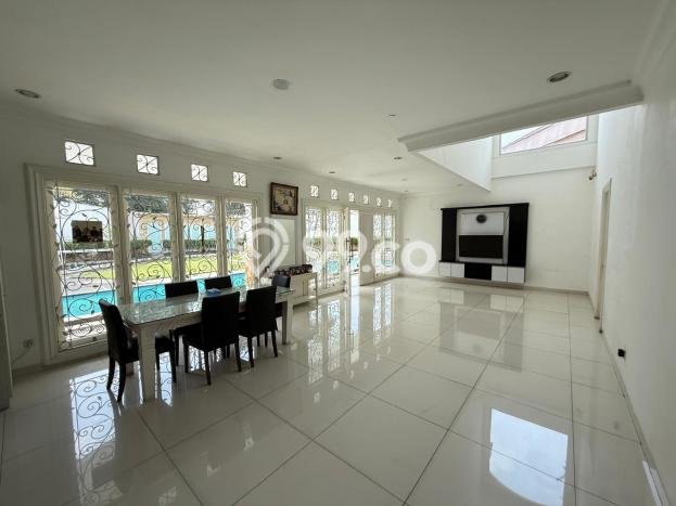 Rumah Luxury Modern Siap Huni di Tanjung Barat Jakarta Selatan Rumah Luxury Modern Siap Huni di Tanjung Barat Jakarta Selatan