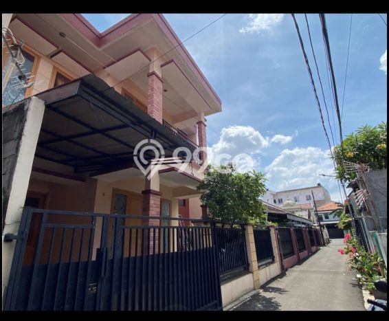 Dijual Rumah Premium dengan Fasilitas Sekitar Komplit di Tebet, Jakarta Selatan Dijual Rumah Premium dengan Fasilitas Sekitar Komplit di Tebet, Jakarta Selatan