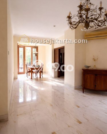 Jual Rumah Luas Elegan Dengan View Eksklusif di patra kuningan, Jakarta Selatan Jual Rumah Luas Elegan Dengan View Eksklusif di patra kuningan, Jakarta Selatan