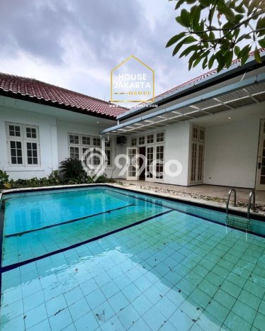 Siap Huni Hunian Elit 4 Kamar di Kebayoran Baru Dekat ke Mana Saja Siap Huni Hunian Elit 4 Kamar di Kebayoran Baru Dekat ke Mana Saja