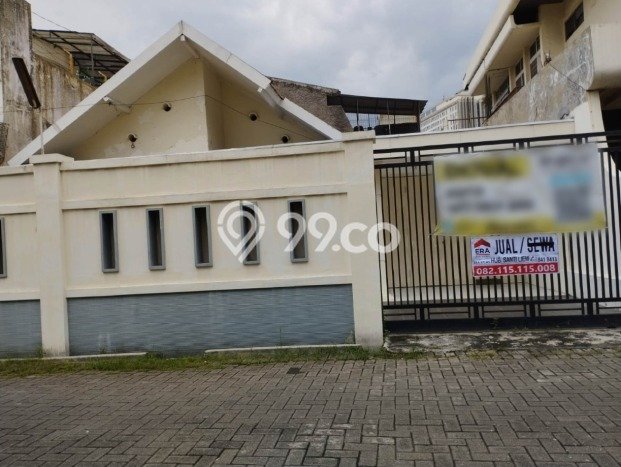 Siap Huni Rumah Mewah 2 Kamar di Semarang Tengah Dekat ke Mana Saja Siap Huni Rumah Mewah 2 Kamar di Semarang Tengah Dekat ke Mana Saja