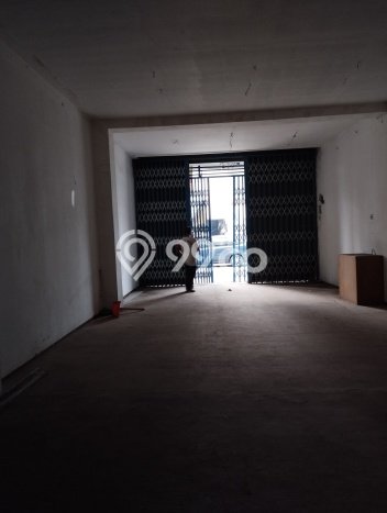 Unit Ruko Dijual di Semarang LT 87m2 & LB 160m2 Unit Ruko Dijual di Semarang LT 87m2 & LB 160m2