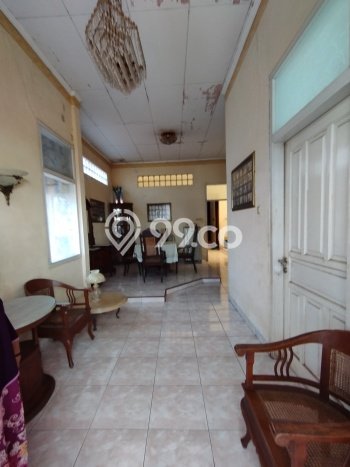 Rumah Luas Asri 23 KT Siap Pakai di Jomblang Semarang Rumah Luas Asri 23 KT Siap Pakai di Jomblang Semarang