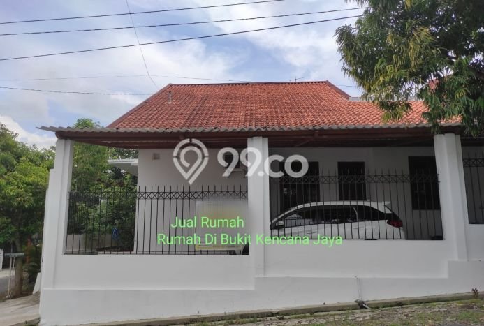 Dijual Cepat Rumah Favorit Siap Huni LB 200m2 di Tembalang, Semarang Dijual Cepat Rumah Favorit Siap Huni LB 200m2 di Tembalang, Semarang