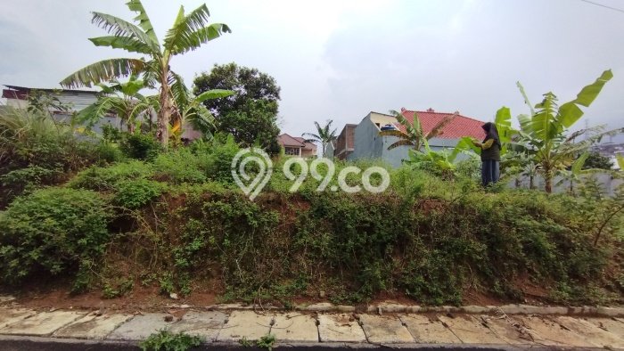 Kavling Tanah di Banyumanik Dijual Luas 250m2 Legalitas SHM Kavling Tanah di Banyumanik Dijual Luas 250m2 Legalitas SHM
