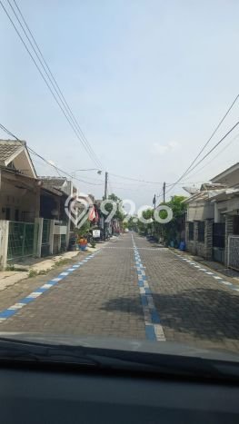 Rumah Modern LB/LT 100m2/104m2 Dijual Area Plamongan, Semarang Rumah Modern LB/LT 100m2/104m2 Dijual Area Plamongan, Semarang