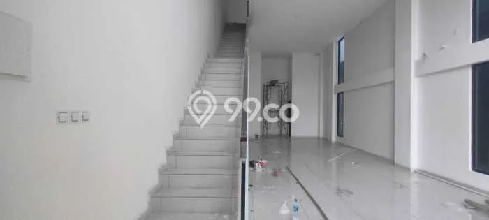 Unit Ruko Tersedia di Gading Serpong Spesifikasi LB 330m2 Unit Ruko Tersedia di Gading Serpong Spesifikasi LB 330m2