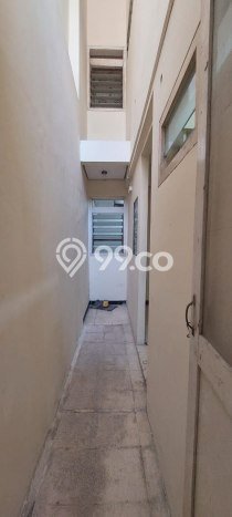 Rumah Bagus Siap Huni Di Sukolilo Luas 160m2 Lokasi Strategis Rumah Bagus Siap Huni Di Sukolilo Luas 160m2 Lokasi Strategis