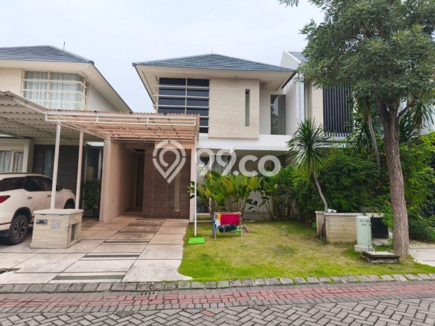 Rumah di Tandes, 3 KT, Area Strategis, LT 130m2m² LB 128m2m² Rumah di Tandes, 3 KT, Area Strategis, LT 130m2m² LB 128m2m²