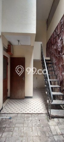 Rumah Bagus Siap Huni Di Sukolilo Luas 160m2 Lokasi Strategis Rumah Bagus Siap Huni Di Sukolilo Luas 160m2 Lokasi Strategis