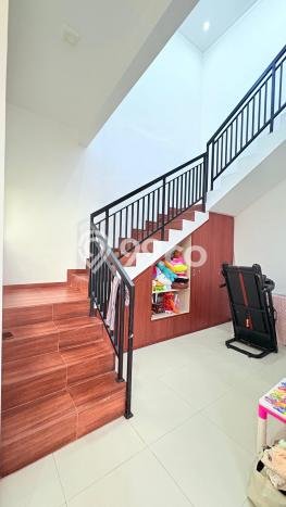 Rumah Modern Cantik 3 Kamar Siap Huni di Ciputat Rumah Modern Cantik 3 Kamar Siap Huni di Ciputat