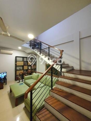 Unit Kost Dijual di Cilandak dengan 12 Kamar Tidur & Luas Bangunan 520m2 Unit Kost Dijual di Cilandak dengan 12 Kamar Tidur & Luas Bangunan 520m2