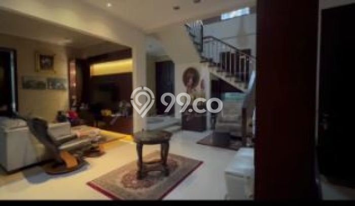Ready to Use! Luxury House LT 409m2 Desain Elegan di Panglima Polim Ready to Use! Luxury House LT 409m2 Desain Elegan di Panglima Polim