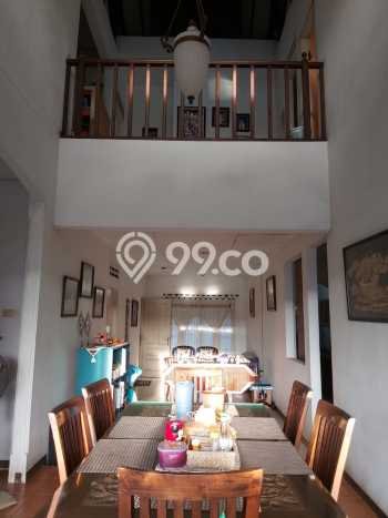 Rumah Luas Asri 4 KT Siap Huni di Graha Raya Tangerang Rumah Luas Asri 4 KT Siap Huni di Graha Raya Tangerang