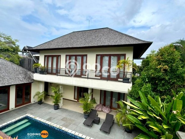 HARGA TERBAIK! Vila Kawasan Denpasar Selatan, Luas 461m2m², Lokasi Strategis HARGA TERBAIK! Vila Kawasan Denpasar Selatan, Luas 461m2m², Lokasi Strategis