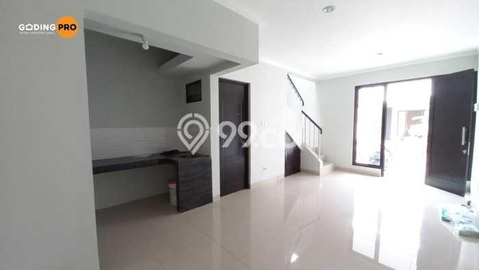 Rumah Disewakan Tangerang Selatan LT 51m2 LB 60m2 Area Graha Raya Rumah Disewakan Tangerang Selatan LT 51m2 LB 60m2 Area Graha Raya