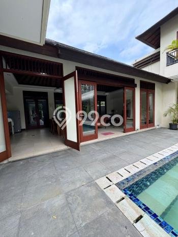 HARGA TERBAIK! Vila Kawasan Denpasar Selatan, Luas 461m2m², Lokasi Strategis HARGA TERBAIK! Vila Kawasan Denpasar Selatan, Luas 461m2m², Lokasi Strategis