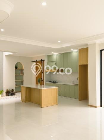 Hunian Mewah Dijual LT 220m2 di BSD, Tangerang Selatan Hunian Mewah Dijual LT 220m2 di BSD, Tangerang Selatan