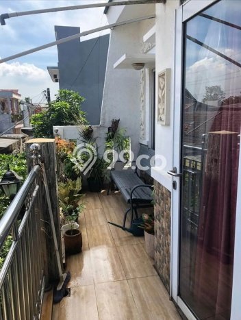 Rumah Modern Cantik 7 Kamar Siap Huni di Pamulang Rumah Modern Cantik 7 Kamar Siap Huni di Pamulang