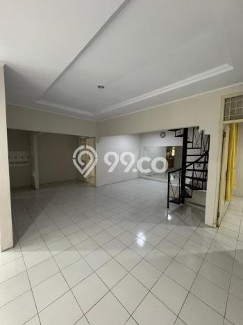 Disewakan! Rumah 3 Kamar Tidur &
2 Kamar Mandi di Bintaro, Tangerang Selatan Disewakan! Rumah 3 Kamar Tidur &
2 Kamar Mandi di Bintaro, Tangerang Selatan
