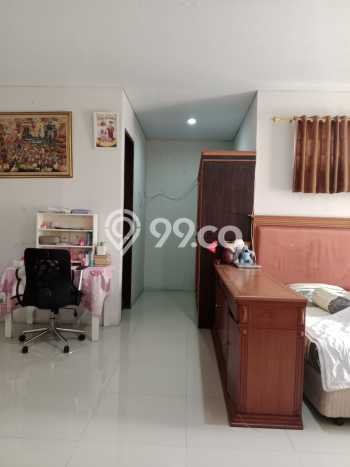 Rumah Disewakan Jakarta Selatan LT 250m2 LB 170m2 Kawasan Cipedak Rumah Disewakan Jakarta Selatan LT 250m2 LB 170m2 Kawasan Cipedak