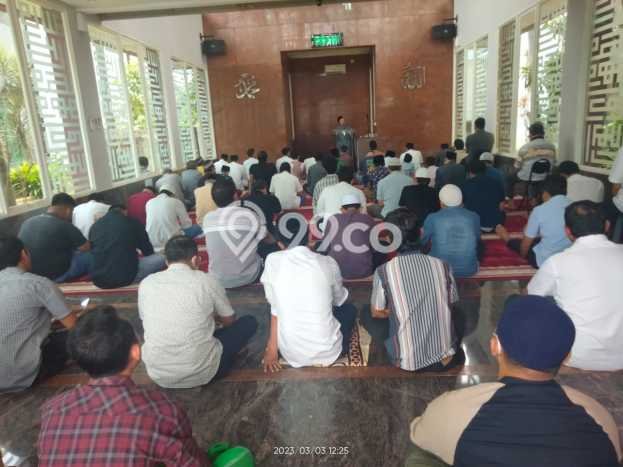 Rumah Disewakan Jakarta Selatan LT 250m2 LB 170m2 Kawasan Cipedak Rumah Disewakan Jakarta Selatan LT 250m2 LB 170m2 Kawasan Cipedak