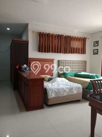 Rumah Disewakan Jakarta Selatan LT 250m2 LB 170m2 Kawasan Cipedak Rumah Disewakan Jakarta Selatan LT 250m2 LB 170m2 Kawasan Cipedak