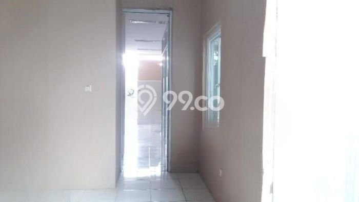 LOKASI PREMIUM! Ruko Area Komersial di Pondok Aren, Luas 100m2m², Siap Operasional LOKASI PREMIUM! Ruko Area Komersial di Pondok Aren, Luas 100m2m², Siap Operasional