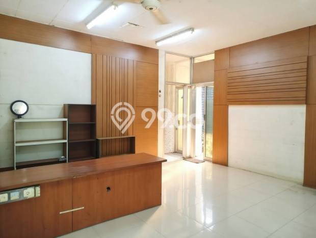 Unit Gudang Disewa Lokasi Denpasar Timur, Denpasar Spesifikasi Luas Bangunan 1m2 Unit Gudang Disewa Lokasi Denpasar Timur, Denpasar Spesifikasi Luas Bangunan 1m2