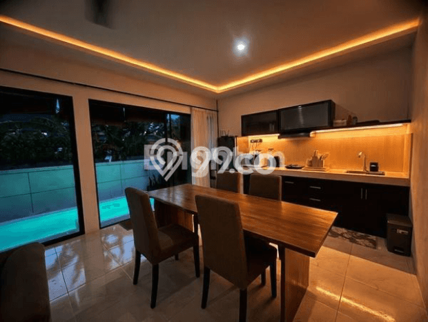 Vila di , Area 260m2m², Akses ke Fasilitas Umum Vila di , Area 260m2m², Akses ke Fasilitas Umum