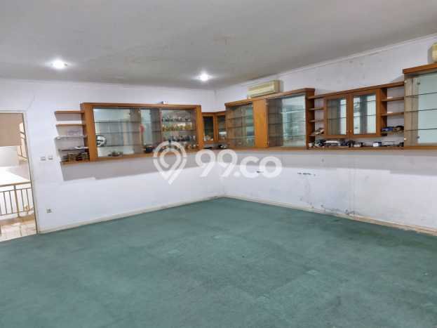 Rumah Strategis LT 90m² / LB 68m² di Duri Kepa, Dekat Pusat Kota, Jakarta Barat Rumah Strategis LT 90m² / LB 68m² di Duri Kepa, Dekat Pusat Kota, Jakarta Barat