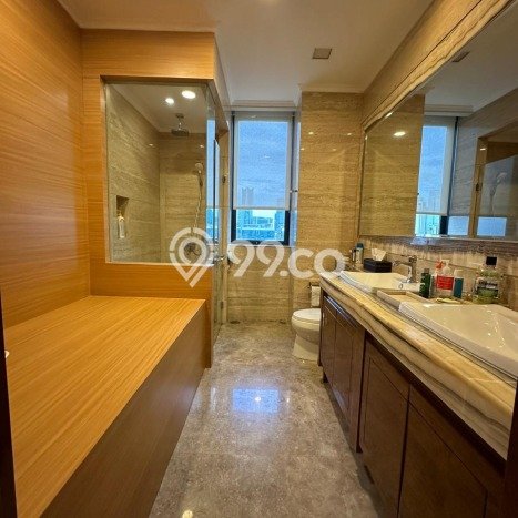BEST DEAL! Apartemen di Kebayoran Baru, 3 KM, Luas 249m², Pemandangan Terbaik BEST DEAL! Apartemen di Kebayoran Baru, 3 KM, Luas 249m², Pemandangan Terbaik